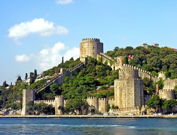 Istanbul to Rumeli Feneri motorcycle route Turkey